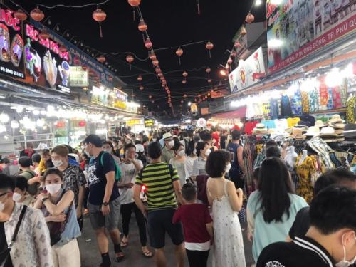 Phu Quoc is crowded with tourists during Tet holiday