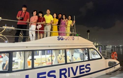 Saigon river cruise tour with great discount this season