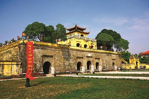 Admire the variety of architecture ports uniqueness of the famous works in Vietnam