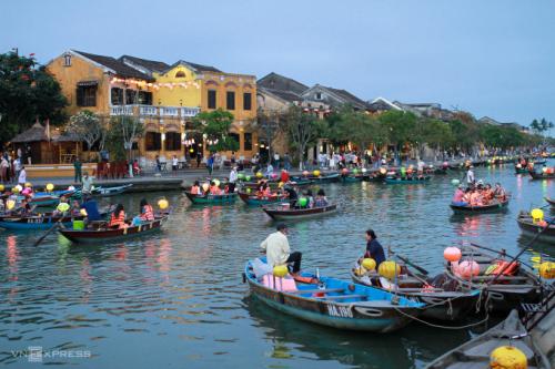 British newspaper suggests Vietnam tours in 2022