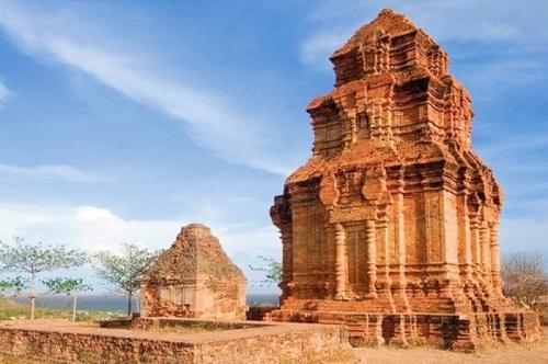Discover the quintessence of unanswered, mystical artistic architecture at Poshanu Phan Thiet