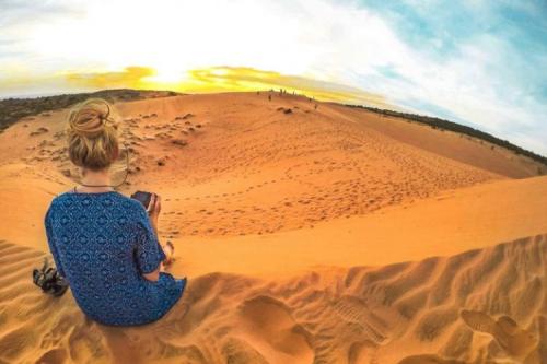 The artistry of Mui Ne dunes at sunset