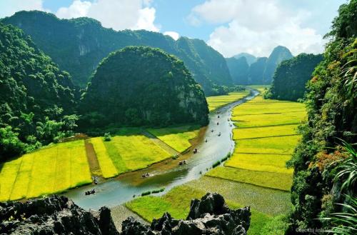 Tam Coc- Ninh Binh- combination of culture and nature in Northern tour of Vietnam