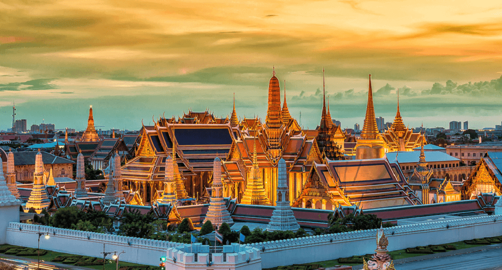 The Temple of morning Dawn Bangkok